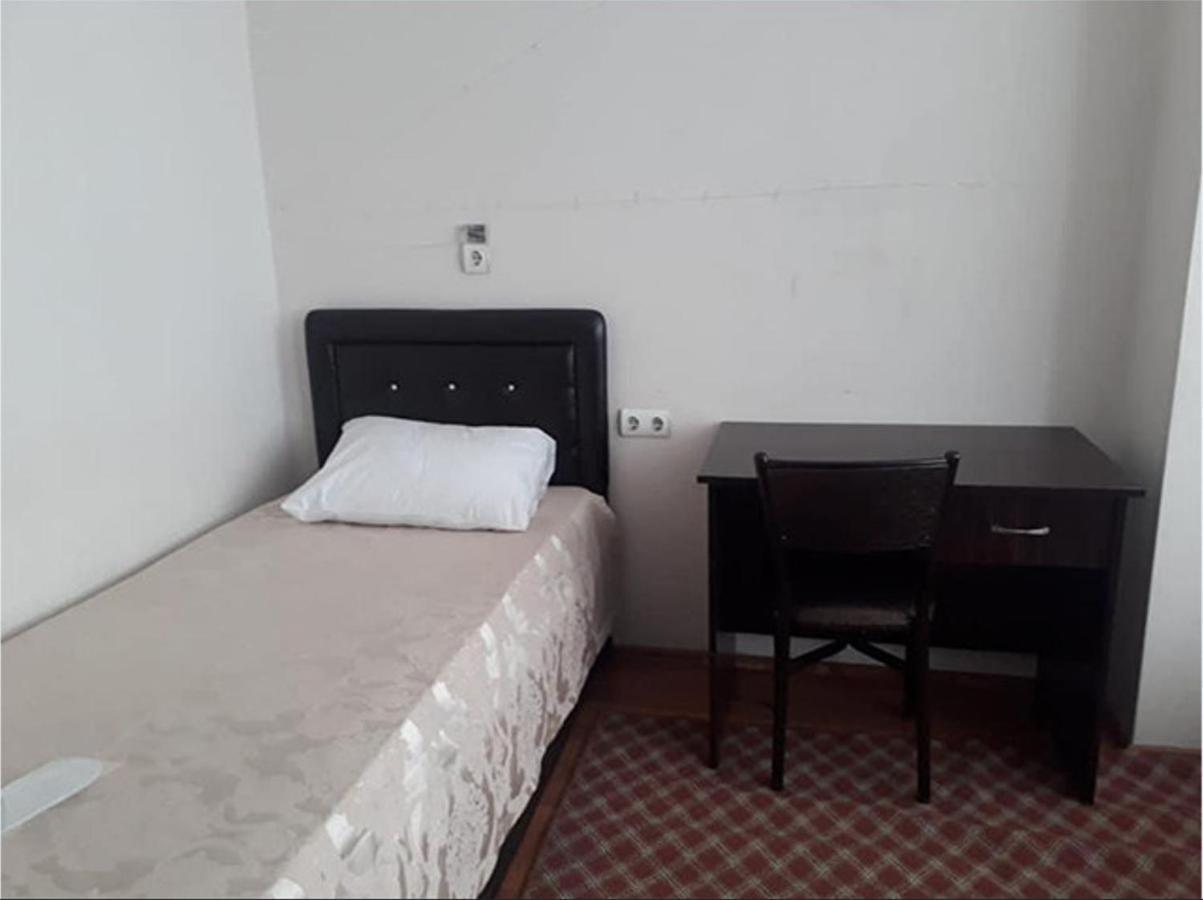Hotel Nisa Pansiyon à Akcaabat Extérieur photo